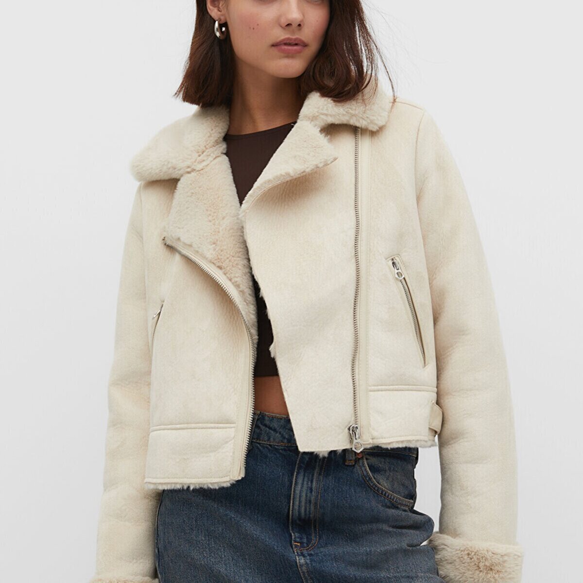 beyaz-kürklü-crop-ceket